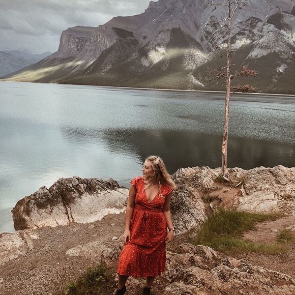 Meet your Posher, Lea - Picture 1 of 1